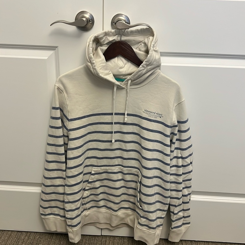 Vineyard Vines men’s hoodie, Large, white with blue
